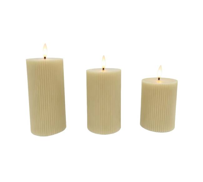 3 LED žvakės0