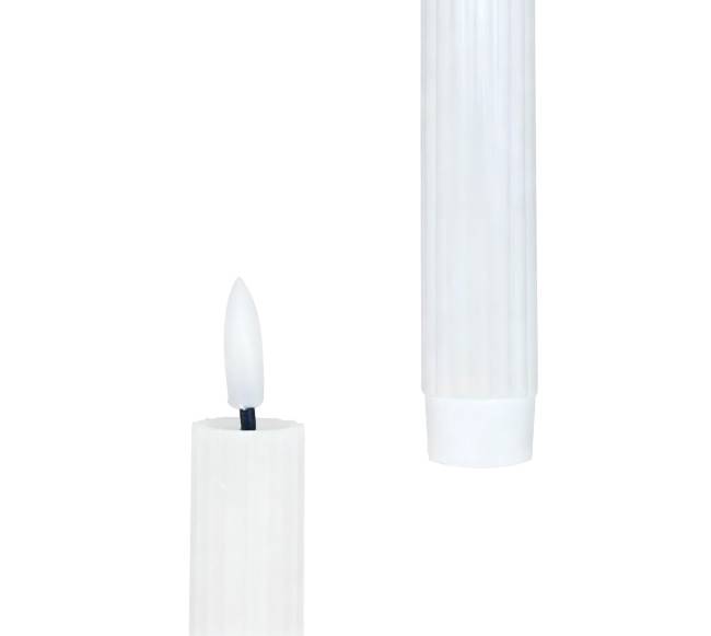 LED žvakių rinkinyje 2 kūginės žvakės4