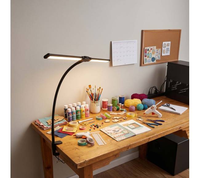 Prispaudžiama LED stalinė lempa, 61cm6