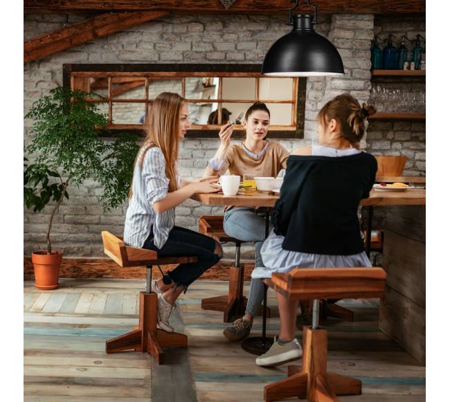 Didelis industrinio stiliaus pakabinamas šviestuvas4