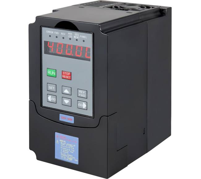 3 kW 220 V dažnio keitiklis varikliui0