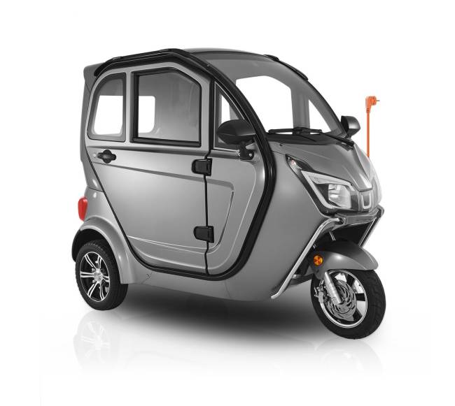 3 ratų elektrinis motoroleris vyresniems0