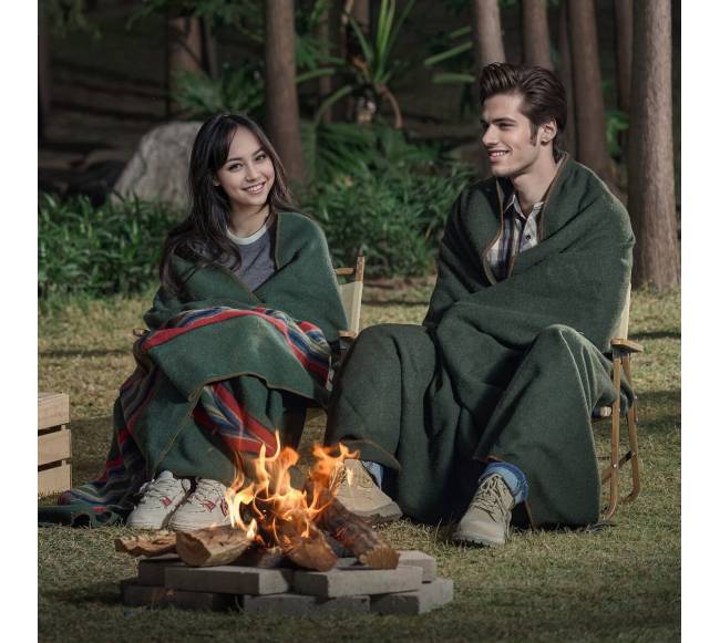 Vilnonis žalias turistinis pledas 1.62 x 2.23 m7