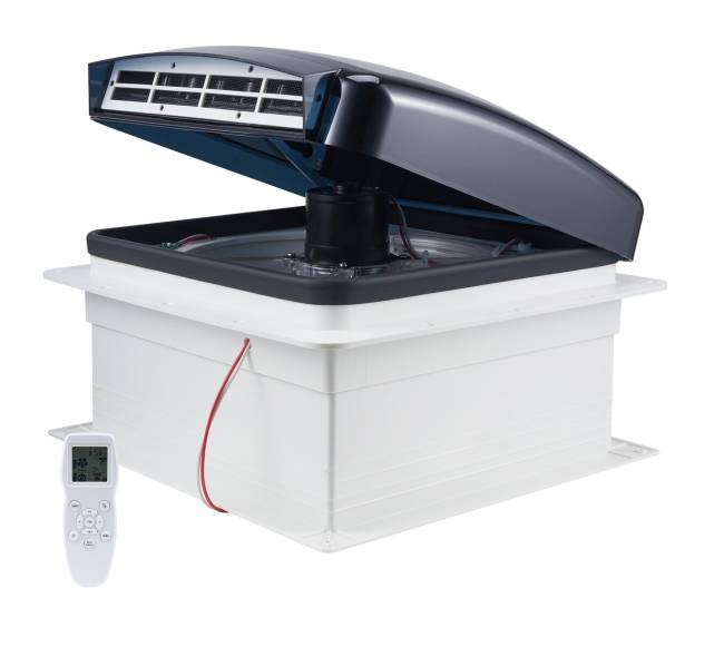 Stogo ventiliatorius kemperiams su lietaus danga0