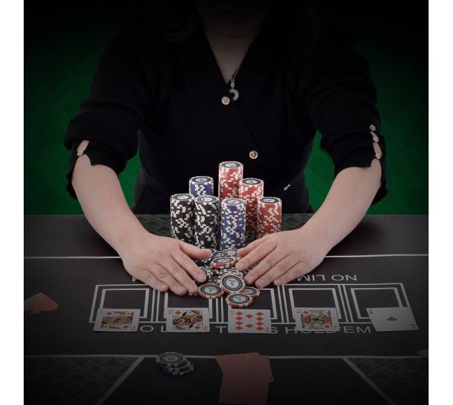 Pokerio žetonų rinkinys su 500 vienetų7