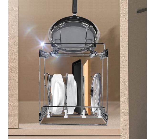 Ištraukiama puodų ir keptuvių lentyna7