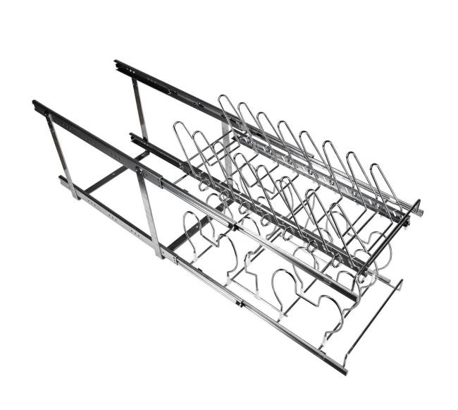 Ištraukiama puodų ir keptuvių lentyna9