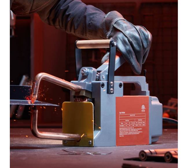 Nešiojamas suvirinimo aparatas iki 3 mm storio7