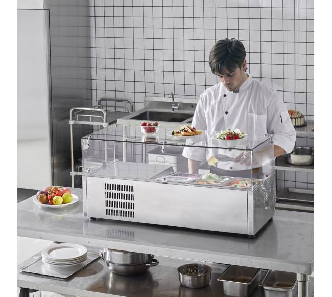 Stalviršio šaldytuvo salotų picos ruoša7