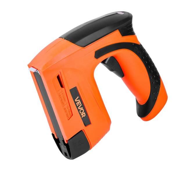 Belaidė vinimišauliu ir kabiamušis0