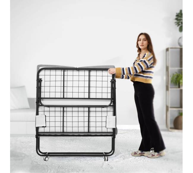 Sulankstoma lova su putų čiužiniu svečiams7