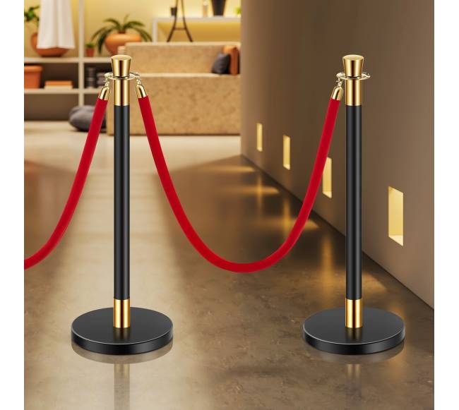 6 stulpai su 4 raudonomis aksomo juostomis7