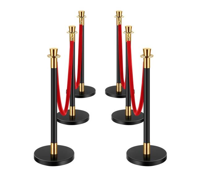 6 stulpai su 4 raudonomis aksomo juostomis10