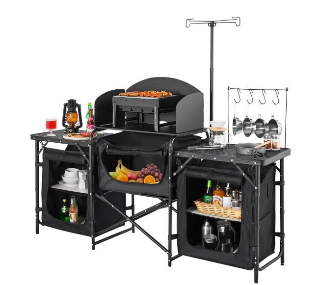 Kempingo virtuvės stalas su spintelėmis lauke9