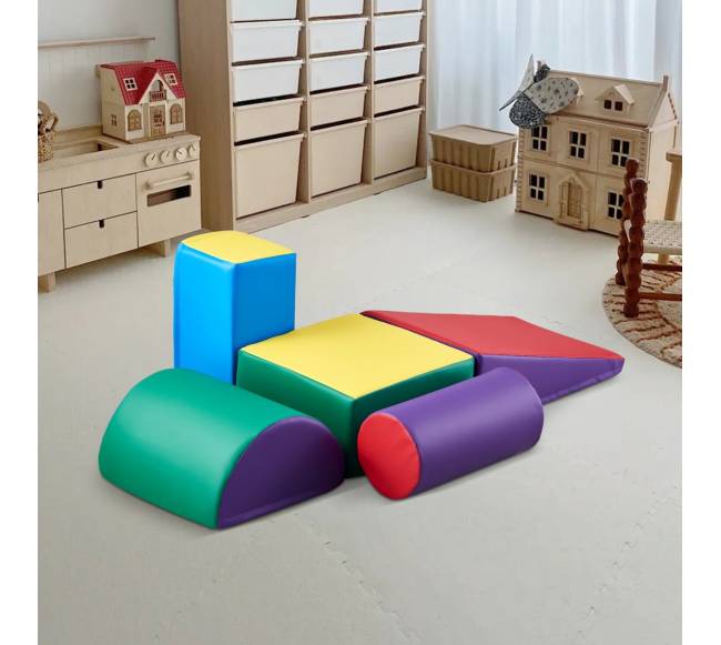 Penkios vaikiškos minkštos kopimo kaladėlės0