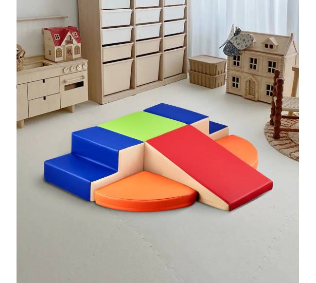 6 dalių vaikams skirtų putplasčio laipynės blokai0