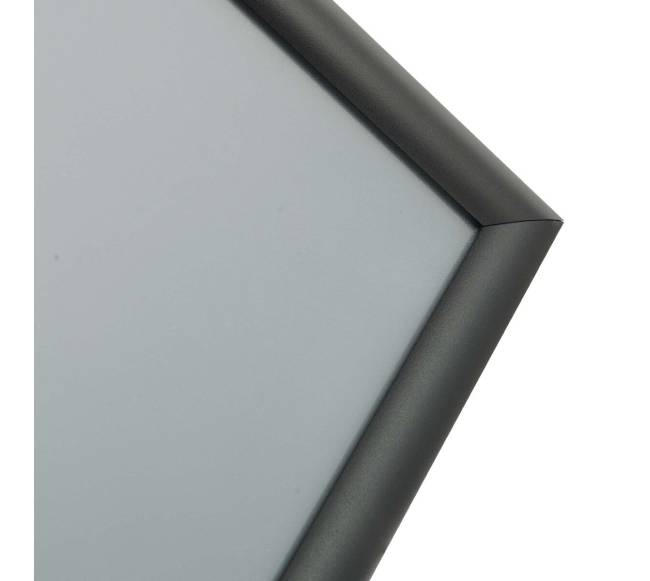 Reguliuojamas stovas plakatams 11x17 juodas8