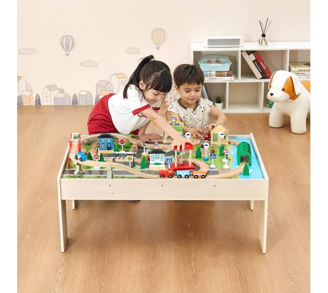 Medinis vaikų žaidimų stalas su traukinio trasa7