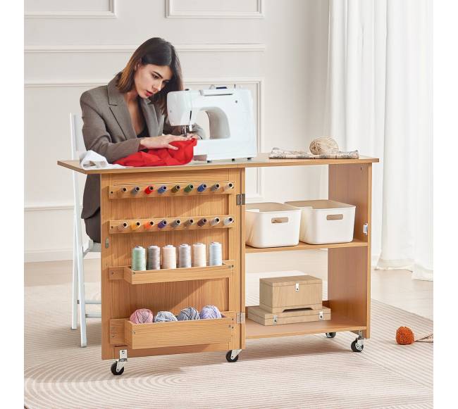 Sulankstomas siuvimo stalas su rateliais7