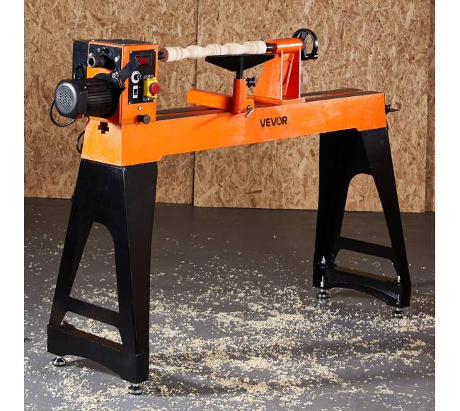 Medienos tekinimo staklės 1.5 AG7