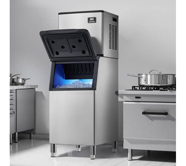 Komerciškas ledo gamintojas su talpykla7