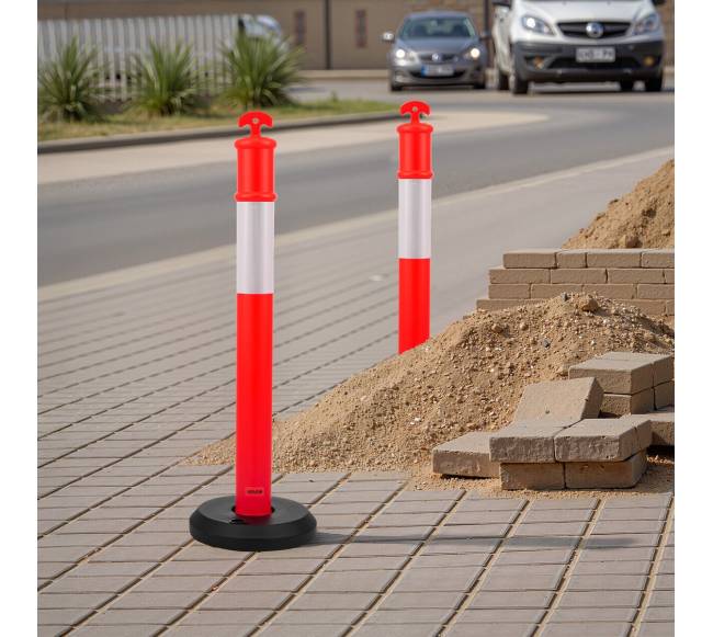 3 raudoni eismo žymekliai su užpildomu pagrindu7