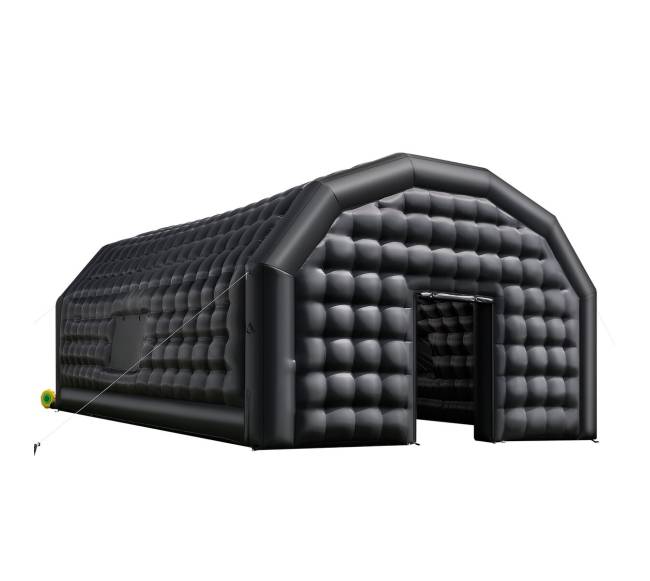 Pripučiama naktinė palapinė 9 x 6 x 4 m0