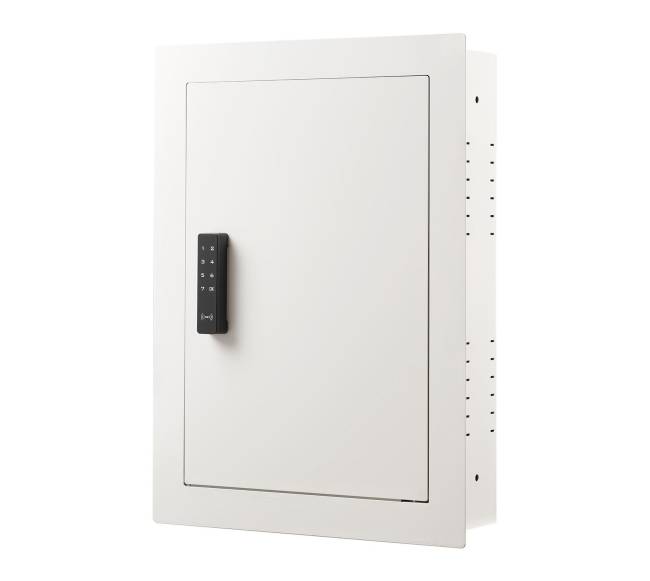 Paslėpta sieninė seifinė spinta su slaptažodžiu10