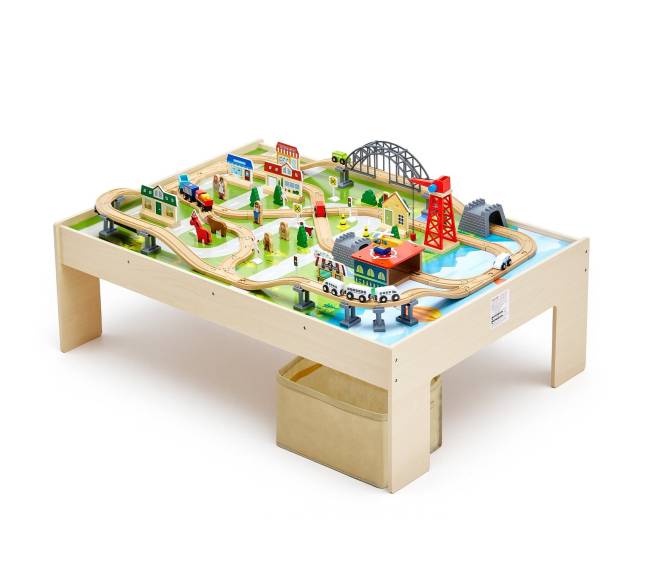 Medinis traukinių stalas su 120 dalių rinkiniu0