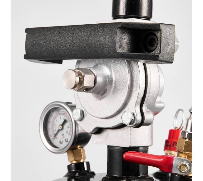 Nešiojamas padangų pripūtimo įrankis, 8L talpa10