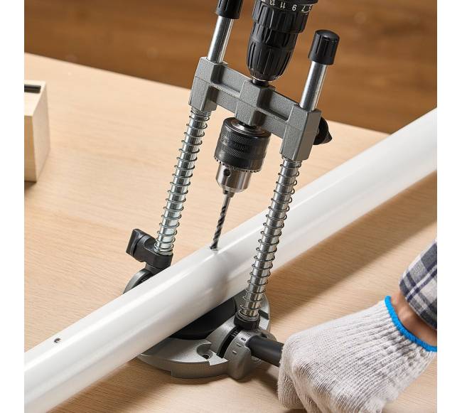 Daugiakampis gręžimo kreiptuvas su tvirtinimu7