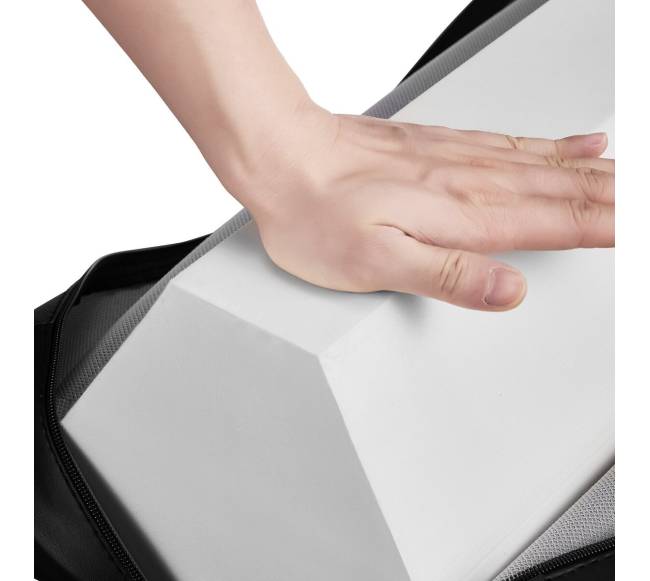 Rankų lenkimo padas bicepsui namų sporto salei10