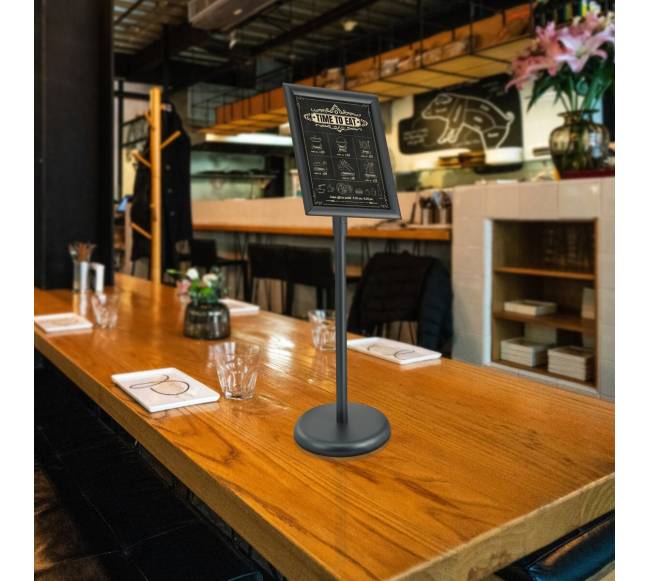 Juodas reguliuojamas stovimos iškabos laikiklis7