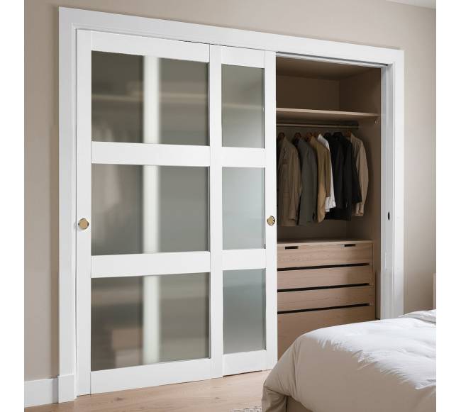 Slenkamos drabužinės durys 3 dalių, su matiniu stiklu7