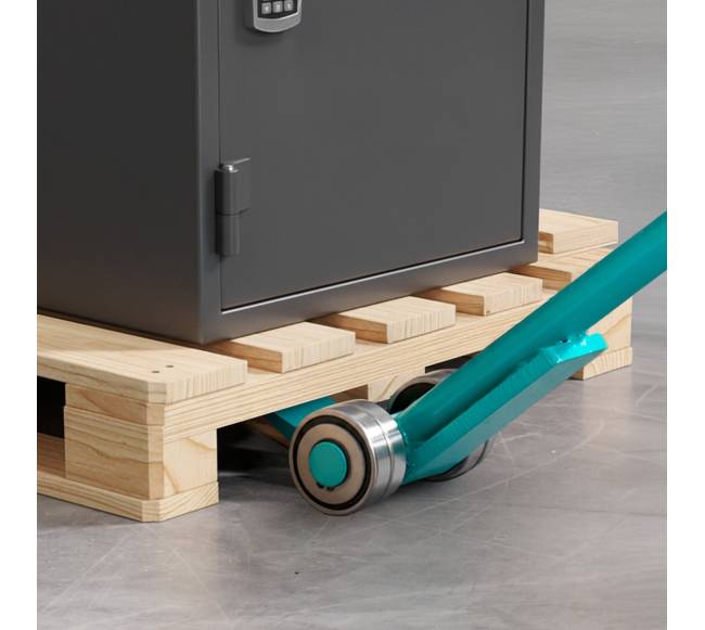 Pajėgus priekaliniam sunkumui iki 4 t7