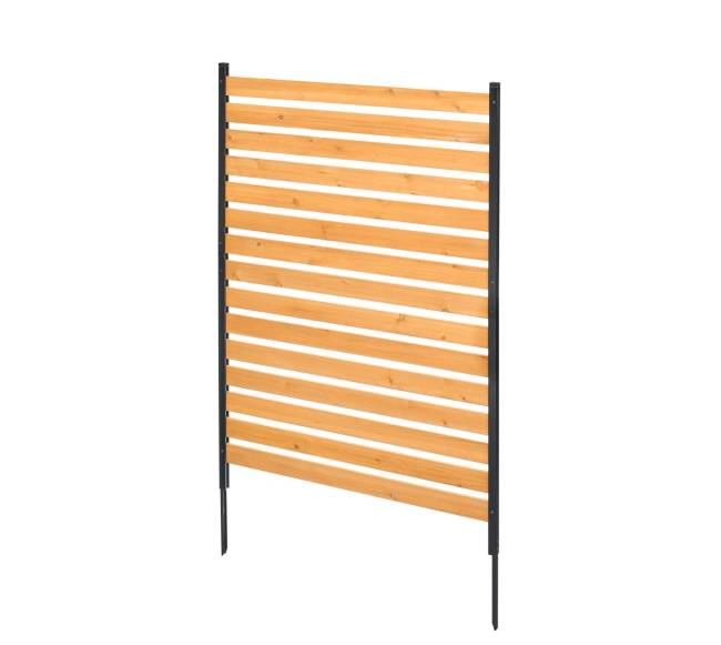 Medinė privatumo tvora sode9