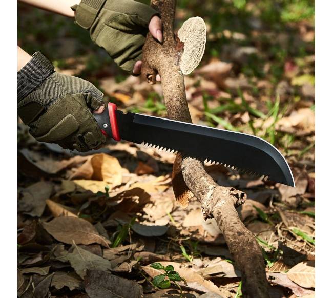 Stovyklavimo kirvis ir mačetė su priedais7