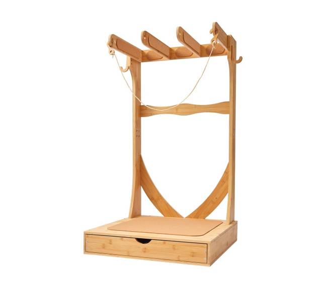 Vertikali trijų lygių banglentės stovas0