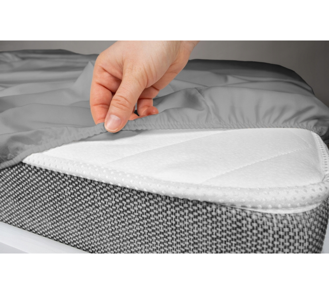 Paklodė su guma 200x220