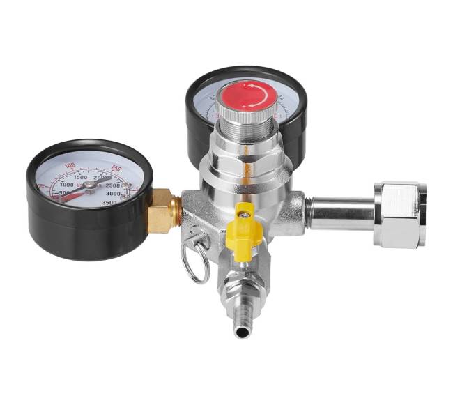 Dviejų matuoklių CO2 reguliatorius alaus gamybai9