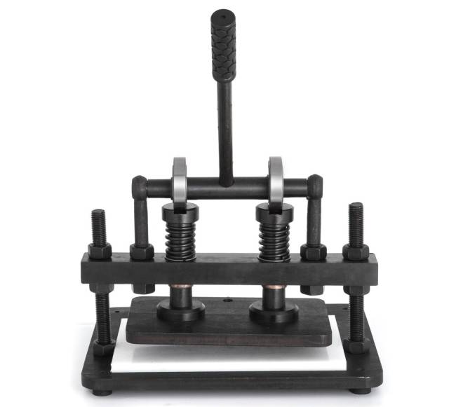 Odinė pjovimo mašina 260x150 mm rankinė9