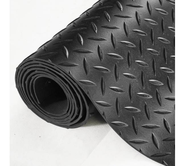 Juodasis deimanto rašto guminis kilimas8