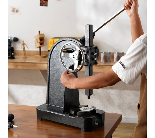 3 tonų reketinis presas su rankena7