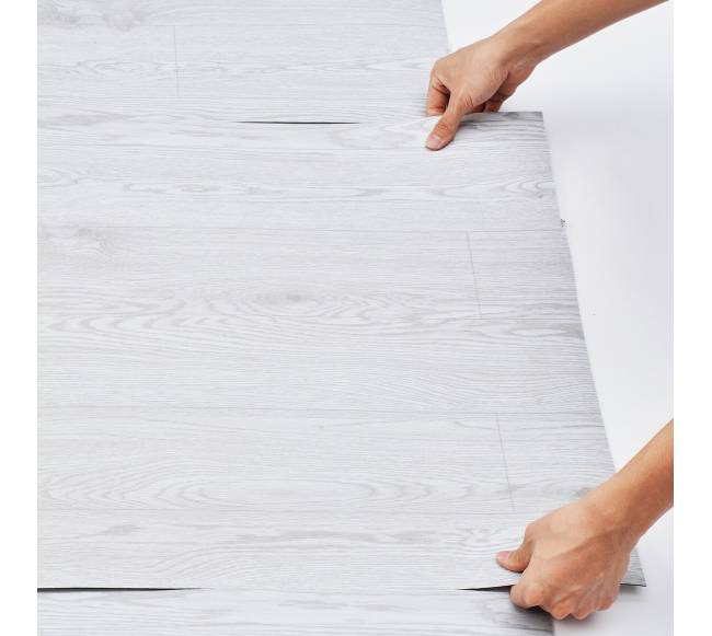 Lipnios vinilinės grindų plytelės9