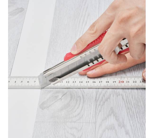 Lipnios vinilinės grindų plytelės10